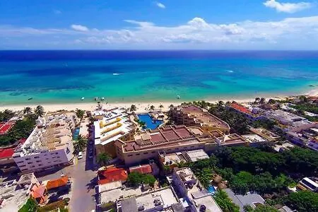 Oceanfront Condo A Block Off 5Th In Heart Of Playa Playa del Carmen Holiday home